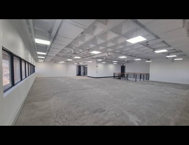 1,912M² OFFICE TO LET IN CAPE TOWN CITY CENTRE